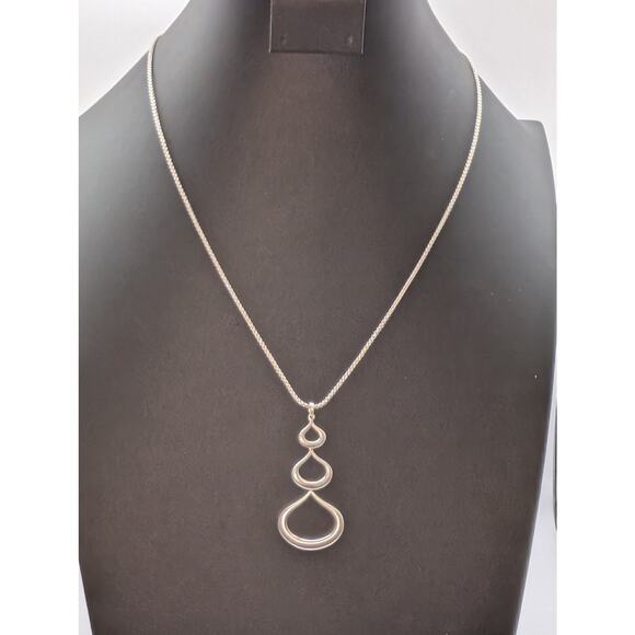 Fossil Silver Tone Three Teardrop Pendant 20" 21" or 22" Necklace - Picture 1 of 7